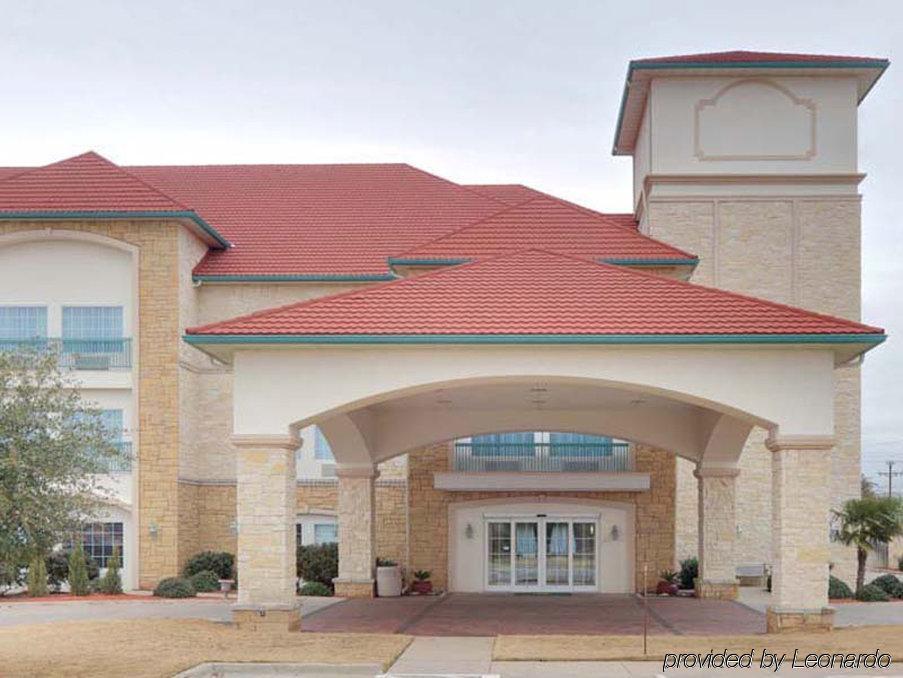 La Quinta By Wyndham Granbury Hotel Exterior photo